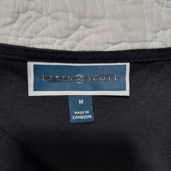 KAREN SCOTT  Top **NWOT** - Picture 3 of 5